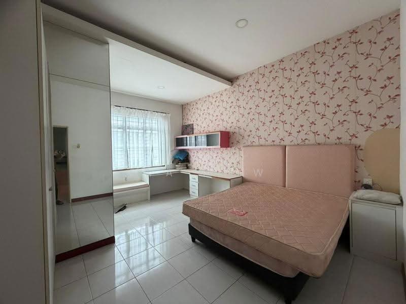 Rumah Berkembar untuk Dijual di Setia Tropika (Johor Bahru) - Eva Siow - PropertyGuru.com.my