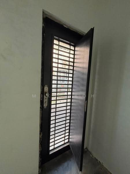 2-storey Terraced House for Sale in Skudai (Johor) - Miki Teoh - Entrance - PropertyGuru.com.my