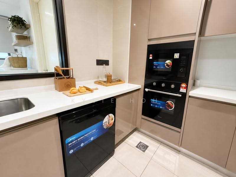 Condominium for Sale at Sastra U-Thant - Kylie Hoh - Kitchen - PropertyGuru.com.my