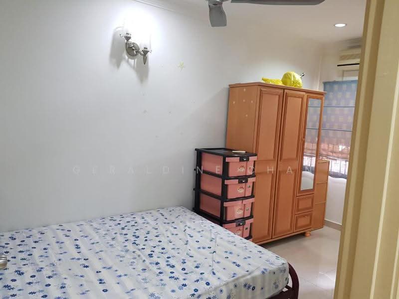 Rumah Teres 2-Tingkat untuk Disewa di TAMAN PUCHONG UTAMA (Puchong) - Geraldine Chan - Bedroom - PropertyGuru.com.my
