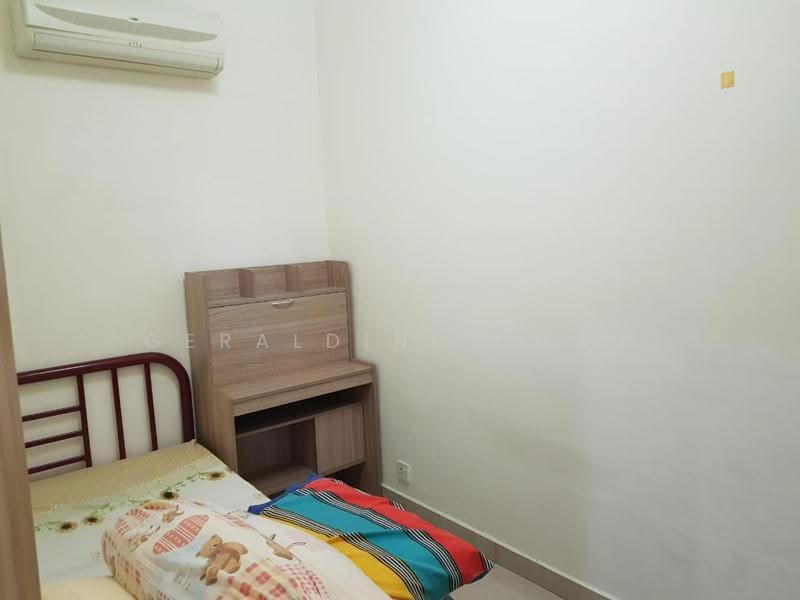 Rumah Teres 2-Tingkat untuk Disewa di TAMAN PUCHONG UTAMA (Puchong) - Geraldine Chan - Bedroom - PropertyGuru.com.my