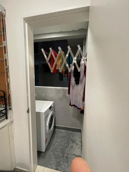 Kediaman Servis untuk Disewa di AraTre' Residences - Arthur Tan - Balcony - PropertyGuru.com.my