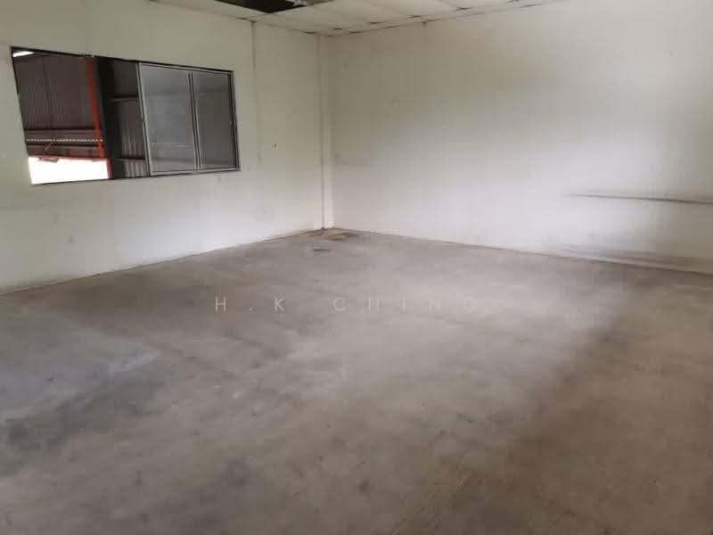 Detached Factory for Rent in Kampung Baru Sungai Buloh (Sungai Buloh) - H.K Ching - Interior - PropertyGuru.com.my
