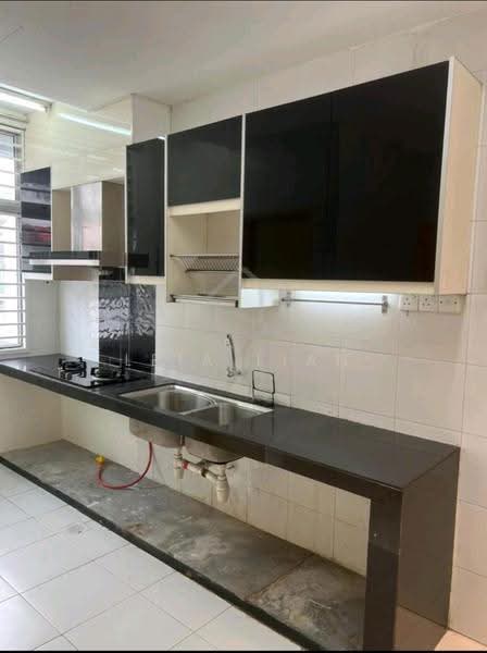 Rumah Bandar untuk Dijual di Bandar Saujana Putra (Tanjong Duabelas) - Leia Lian - Kitchen - PropertyGuru.com.my
