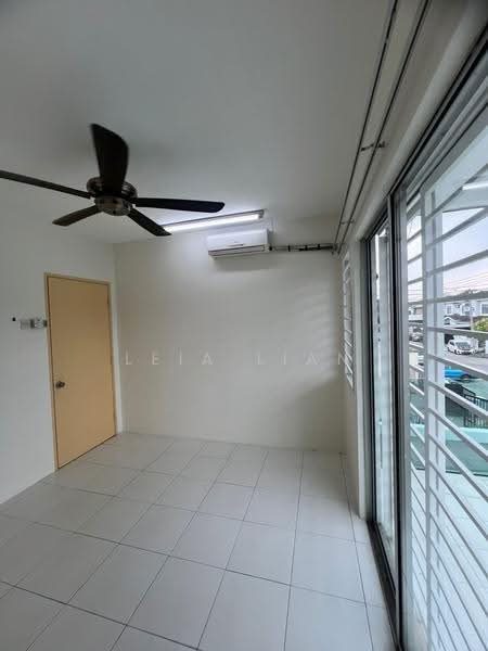Rumah Bandar untuk Dijual di Bandar Saujana Putra (Tanjong Duabelas) - Leia Lian - Interior - PropertyGuru.com.my