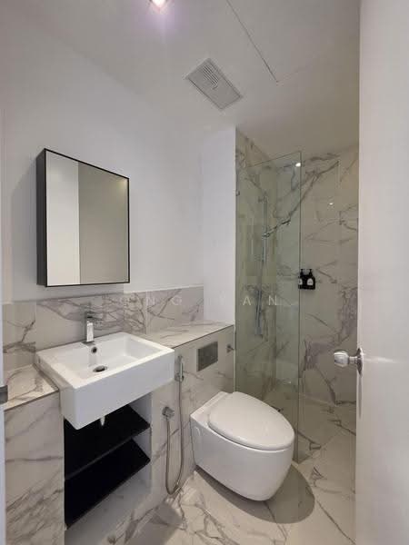 Kediaman Servis untuk Disewa di Lumi Tropicana Serviced Residence - Ong Yan - Bathroom - PropertyGuru.com.my