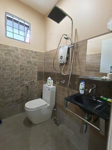 Rumah Teres 2-Tingkat untuk Dijual di Bandar Sri Damansara (Selangor) - Wiliam Lim - Bathroom - PropertyGuru.com.my