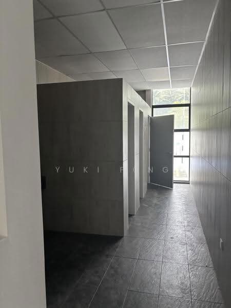 Factory for Sale in Ulu Tiram (Johor) - Yuki Fong - Corridor - PropertyGuru.com.my