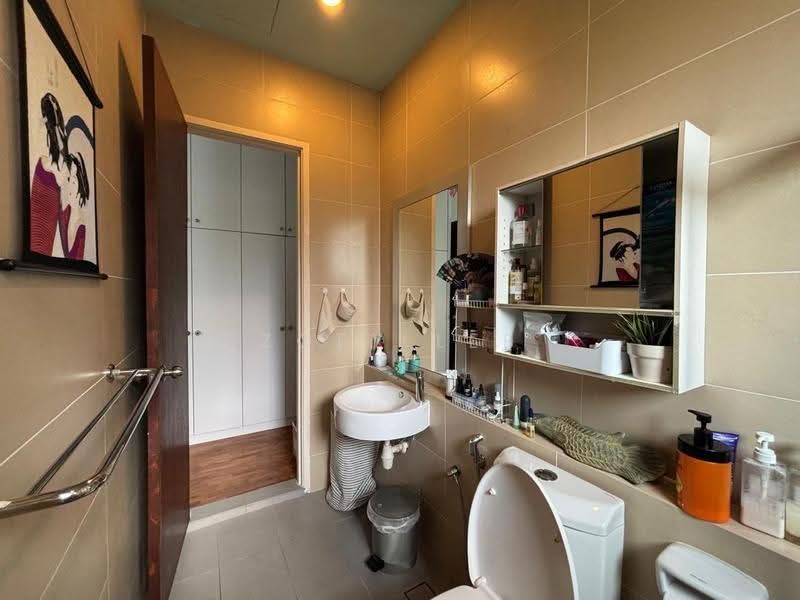 Rumah Berkembar untuk Disewa di Iskandar Puteri (Nusajaya) (Johor) - Zoey Lee - Bathroom - PropertyGuru.com.my