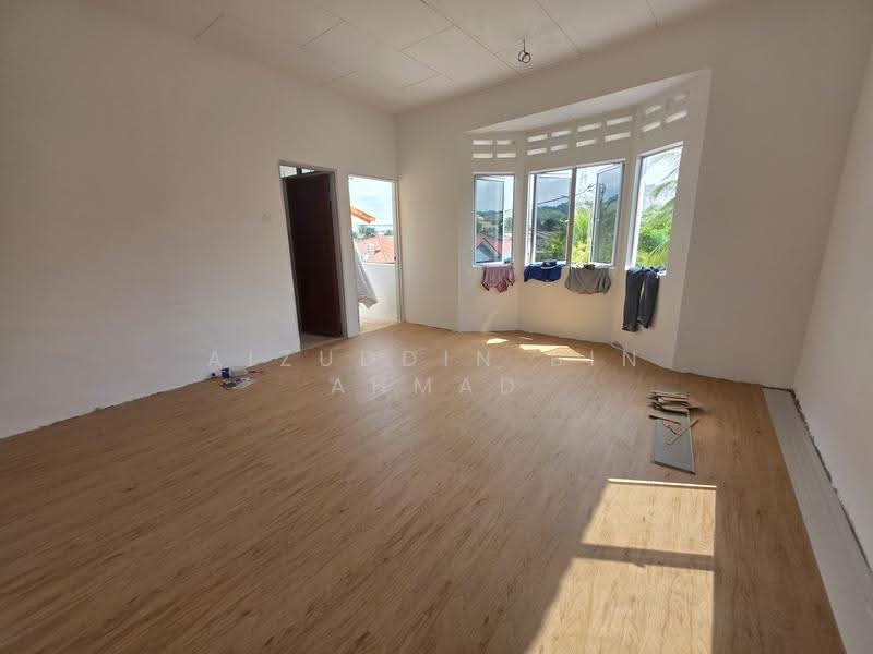 Rumah Teres 2-Tingkat untuk Dijual di Paroi (Paroi) - Aizuddin bin Ahmad - Interior - PropertyGuru.com.my