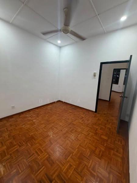 Rumah Teres 2-Tingkat untuk Dijual di Taman Nusa Bestari (Iskandar Puteri (Nusajaya)) - Diviya . - PropertyGuru.com.my