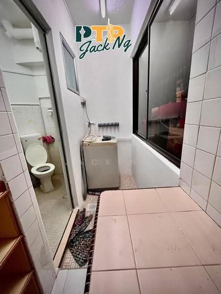 Apartment for Sale at Taman Seri Damai (B) - Jack Ng - Bathroom - PropertyGuru.com.my