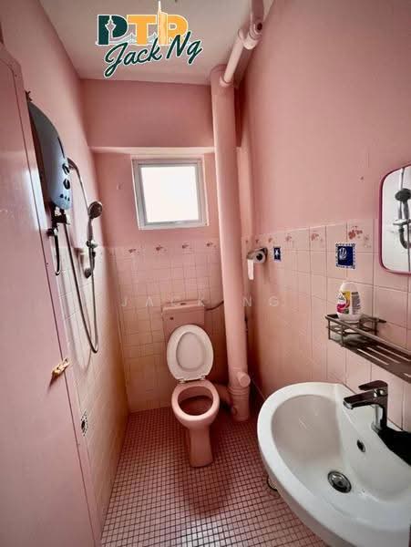 Apartment for Sale at Taman Seri Damai (B) - Jack Ng - Bathroom - PropertyGuru.com.my