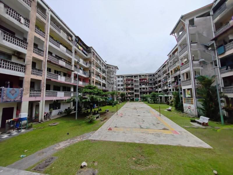 Flat for Sale at Pangsapuri Melati - Ahmad Syafiq - PropertyGuru.com.my