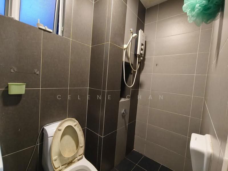 Service Residence for Rent at Skysuites @ Meldrum Hills - Celene Chan - Bathroom - PropertyGuru.com.my