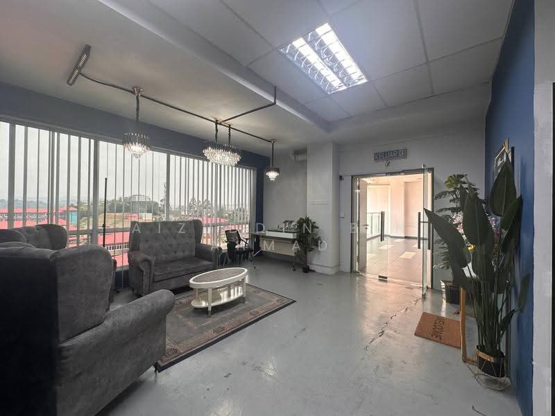 Office for Sale in Bandar Baru Bangi (Selangor) - Aizuddin bin Ahmad - Living Room - PropertyGuru.com.my