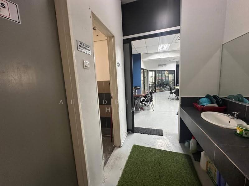Office for Sale in Bandar Baru Bangi (Selangor) - Aizuddin bin Ahmad - Interior - PropertyGuru.com.my