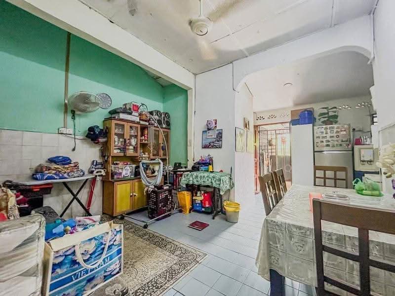 1-storey Terraced House for Sale in Taman Seri Medan (Telok Panglima Garang) - Ahmad Syafiq - PropertyGuru.com.my