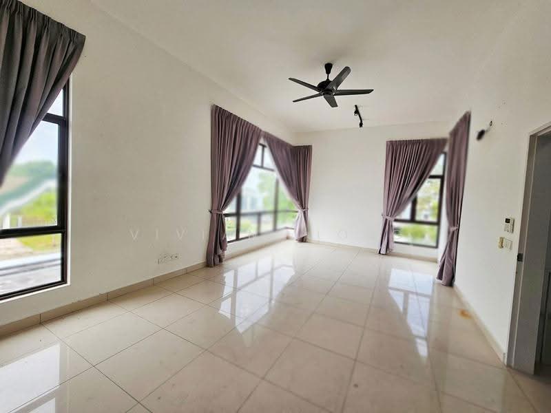 Rumah Berkembar untuk Dijual di Setia Ecohill (Semenyih) - Vivian Liong - Living Room - PropertyGuru.com.my