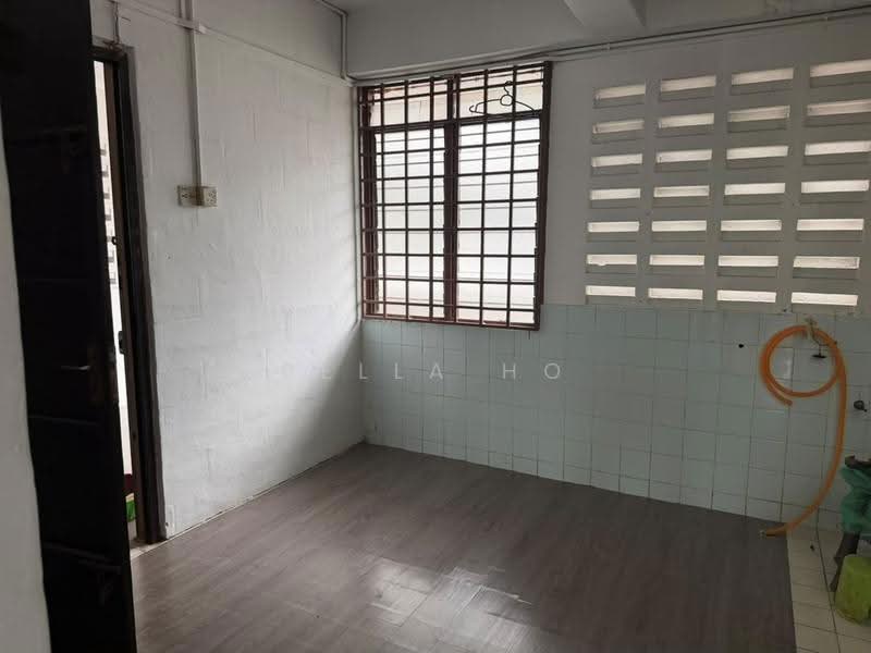 Flat for Rent at Flat Temenggong - Bella Ho - PropertyGuru.com.my