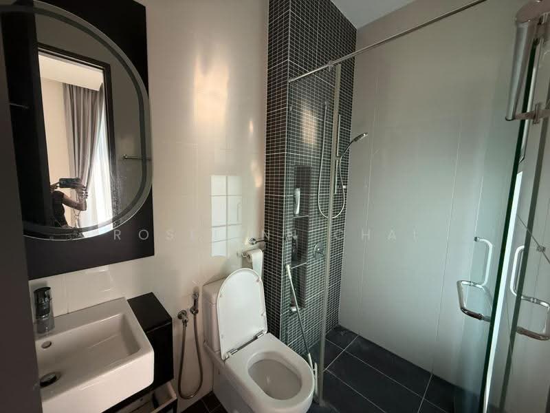 Semi-Detached House for Sale in East Ledang (Iskandar Puteri (Nusajaya)) - Roselynn Chai - Bathroom - PropertyGuru.com.my