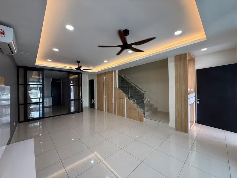 Rumah Teres 2-Tingkat untuk Disewa di Setia Eco Cascadia (Tebrau) - Ck Leow - Living Room - PropertyGuru.com.my