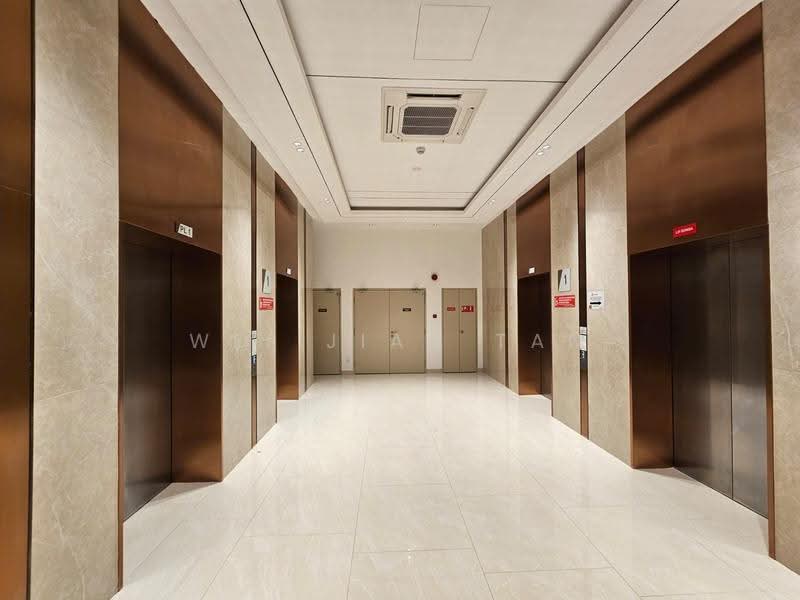 Kediaman Servis untuk Dijual di Twin Tower Residence - Wei Jian Tan - Lobby - PropertyGuru.com.my