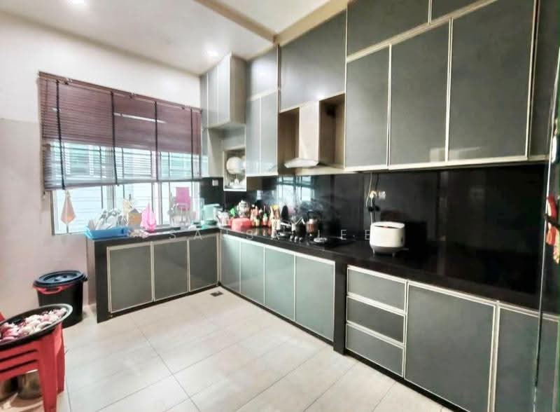 2-storey Terraced House for Sale in Taman Mount Austin (Tebrau) - Sausa Lee - Kitchen - PropertyGuru.com.my