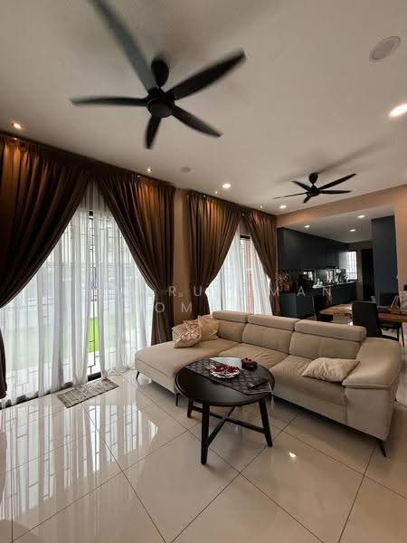 2-storey Terraced House for Sale in Elmina (Shah Alam) - Kamaruzaman Omar - Living Room - PropertyGuru.com.my