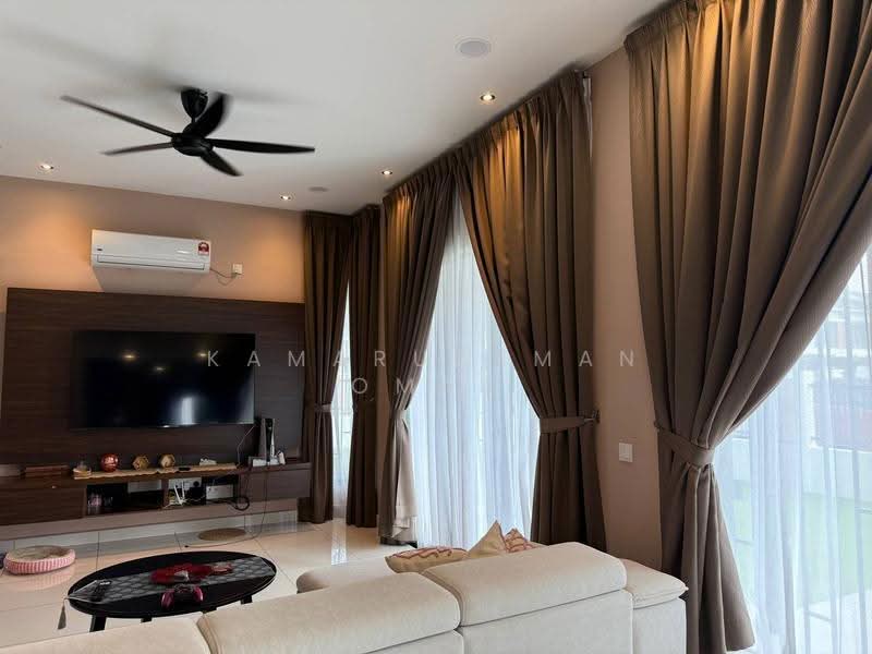 2-storey Terraced House for Sale in Elmina (Shah Alam) - Kamaruzaman Omar - Living Room - PropertyGuru.com.my