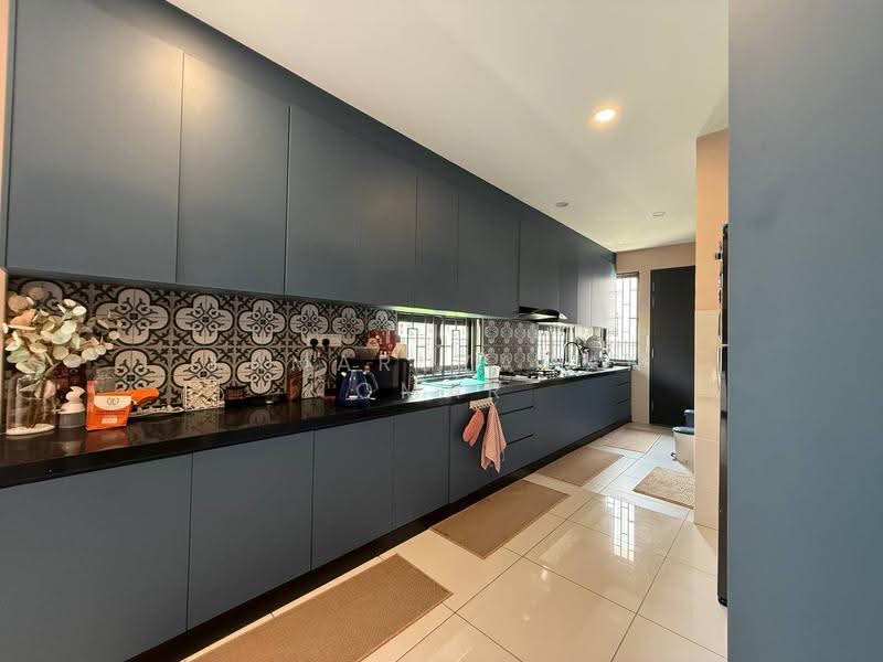 2-storey Terraced House for Sale in Elmina (Shah Alam) - Kamaruzaman Omar - Kitchen - PropertyGuru.com.my