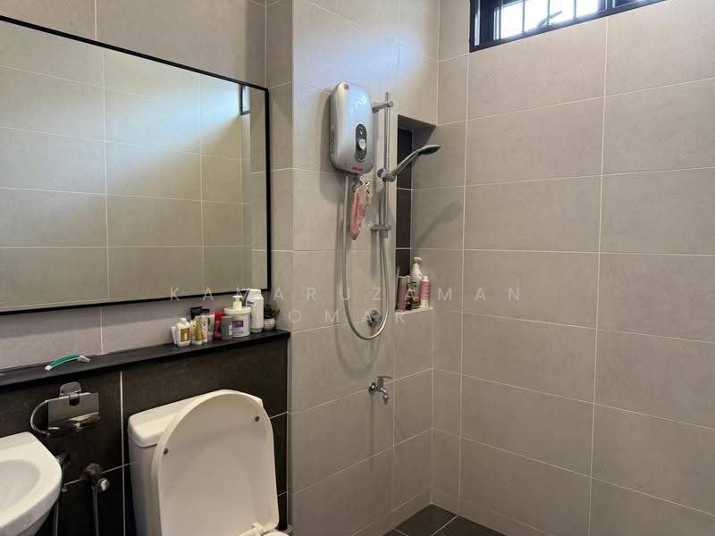 2-storey Terraced House for Sale in Elmina (Shah Alam) - Kamaruzaman Omar - Bathroom - PropertyGuru.com.my