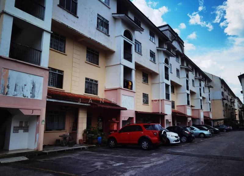 Apartment for Rent at Sri Awana Townhouse - Jane Loo - PropertyGuru.com.my