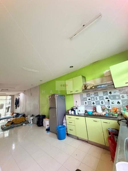 Rumah Teres 2-Tingkat untuk Dijual di Bandar Utama (Sungai Petani) - Hasrul Rosli - Kitchen - PropertyGuru.com.my