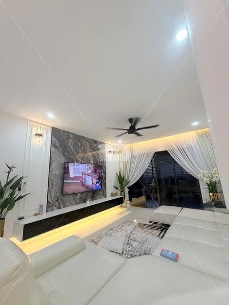 Rumah Berkembar untuk Dijual di Perdana Heights (Sungai Petani) - Hasrul Rosli - Living Room - PropertyGuru.com.my