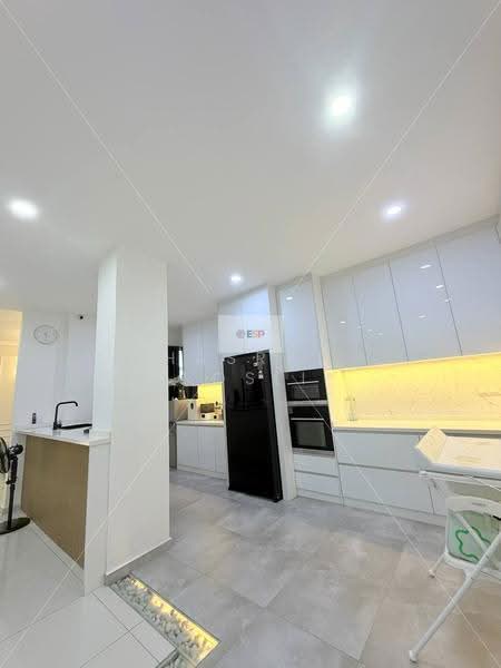 Rumah Berkembar untuk Dijual di Perdana Heights (Sungai Petani) - Hasrul Rosli - Kitchen - PropertyGuru.com.my