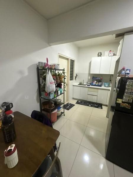 Apartment for Rent at Idaman Residence - Michelle He - Kitchen - PropertyGuru.com.my