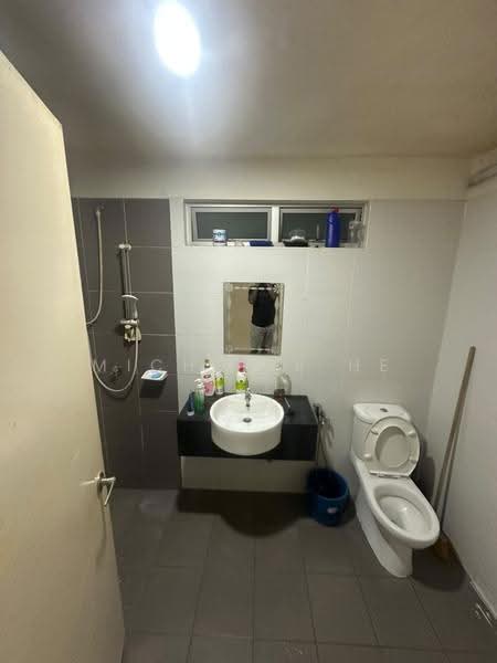 Apartment for Rent at Idaman Residence - Michelle He - Bathroom - PropertyGuru.com.my