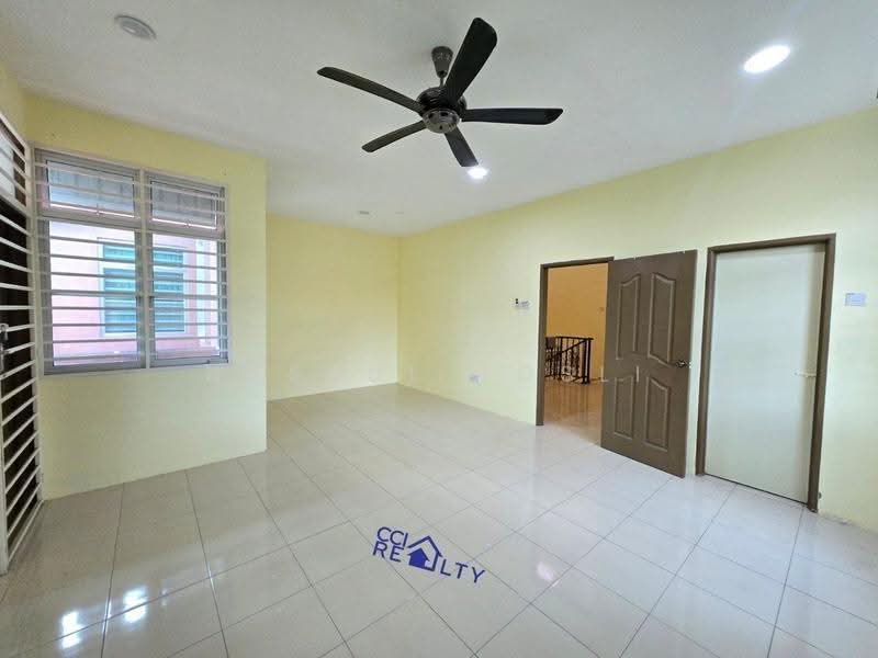 Rumah Teres 2-Tingkat untuk Dijual di Sungai Petani (Kedah) - Hasrul Rosli - Living Room - PropertyGuru.com.my