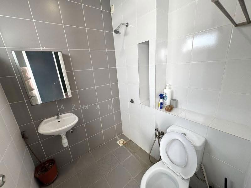 Semi-Detached House for Sale in Eco Grandeur (Puncak Alam) - Azman Ahmad - Bathroom - PropertyGuru.com.my