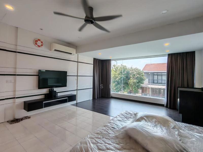 Rumah Teres 2-Tingkat untuk Disewa di Taman Nusa Idaman (Iskandar Puteri (Nusajaya)) - XY Sen - Living Room - PropertyGuru.com.my