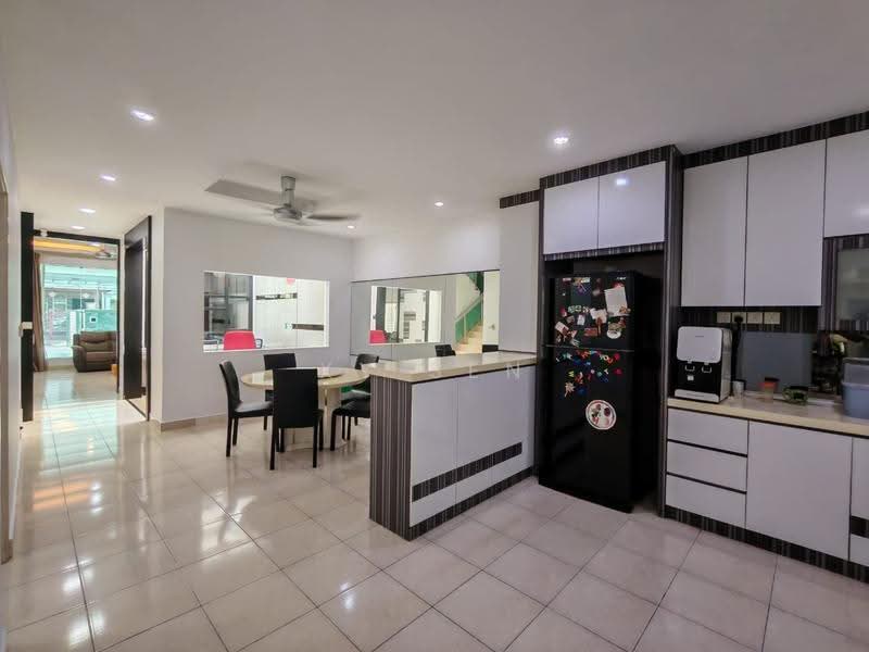 Rumah Teres 2-Tingkat untuk Disewa di Taman Nusa Idaman (Iskandar Puteri (Nusajaya)) - XY Sen - Dining Room - PropertyGuru.com.my