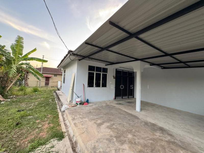 Rumah Teres 1-Tingkat untuk Dijual di Sungai Petani (Kedah) - Hasrul Rosli - Exterior - PropertyGuru.com.my