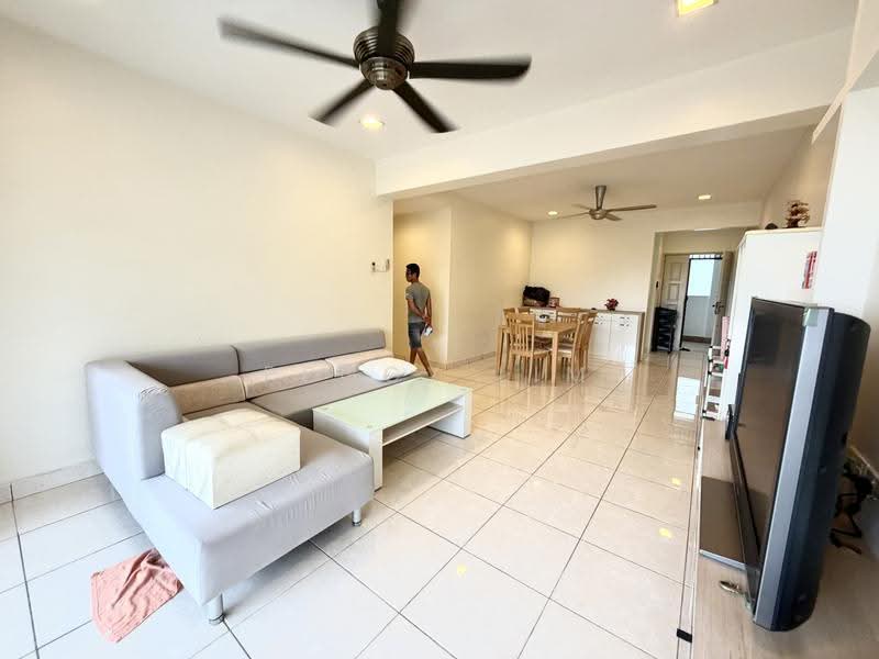 Condominium for Sale at Aseana Puteri - Peggy Lim - Living Room - PropertyGuru.com.my