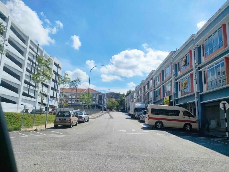 Kedai untuk Disewa di Salak Perdana (Sepang) - HL Lau - PropertyGuru.com.my