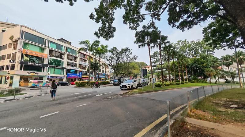 Rumah Teres 1.5-Tingkat untuk Dijual di Bukit Raja (Selangor) - Yew Long Woi - Exterior - PropertyGuru.com.my