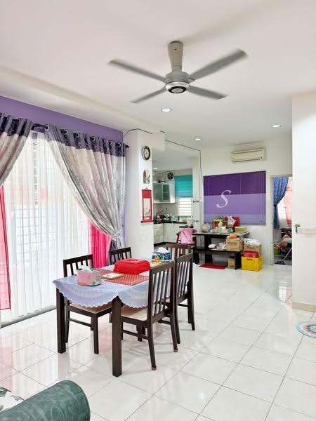 Rumah Teres 2-Tingkat untuk Dijual di Setia Indah (Setia Alam) - Stanley Hong - Dining Room - PropertyGuru.com.my