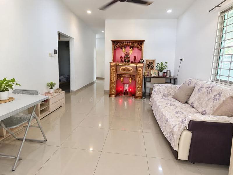 1-storey Terraced House for Sale in Taman Merak Jaya (Simpang Ampat) - Jane Ng - Living Room - PropertyGuru.com.my