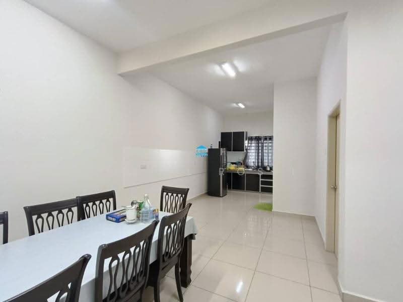 2-storey Terraced House for Sale in Tasek Gelugor (Penang) - Hasrul Rosli - Dining Room - PropertyGuru.com.my