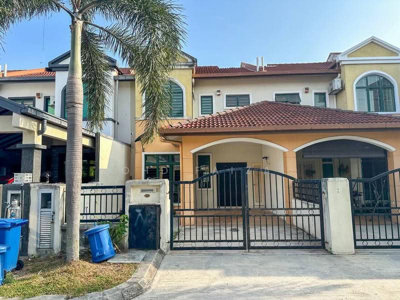 Rumah Teres 2-Tingkat untuk Dijual di Dengkil (Selangor) - Mohd Faizal - Exterior - PropertyGuru.com.my